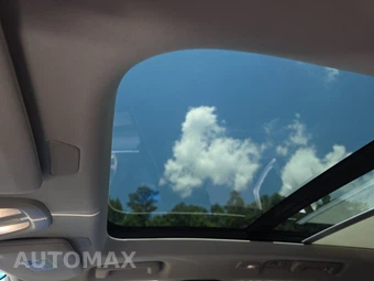 2025 Volvo XC90 Plus 7-Passenger – miniatura 18