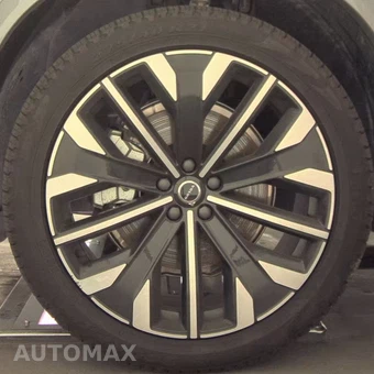 2025 Volvo XC90 Plus 7-Passenger – miniatura 21
