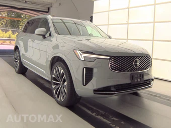 2025 Volvo XC90 Plus 7-Passenger – miniatura 3