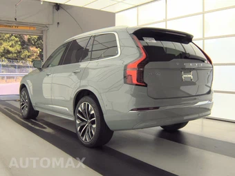 2025 Volvo XC90 Plus 7-Passenger – miniatura 6