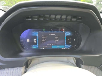 2025 Volvo XC90 Plus 7-Passenger – miniatura 6