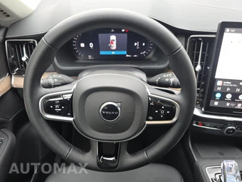 2025 Volvo XC90 Plus Bright Theme w/7-Passenger Seating - miniatura 10