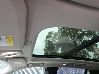 2025 Volvo XC90 Plus Bright Theme w/7-Passenger Seating - miniatura 19