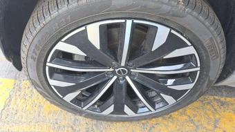 2025 Volvo XC90 Plus Bright Theme w/7-Passenger Seating - miniatura 29