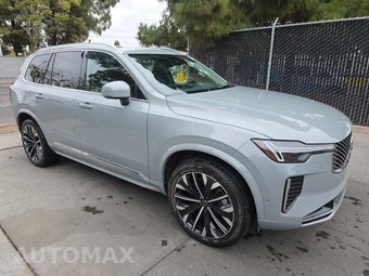 2025 Volvo XC90 Plus Bright Theme w/7-Passenger Seating - miniatura 3