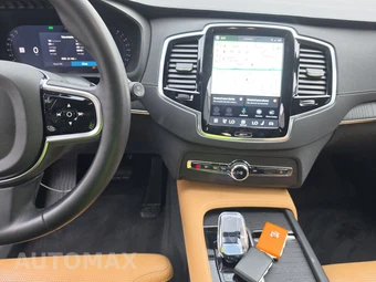 2025 Volvo XC90 Ultra 7-Passenger – miniatura 11