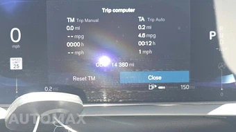 2025 Volvo XC90 Ultra 7-Passenger – miniatura 24