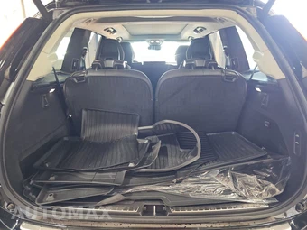 2025 Volvo XC90 Ultra 7-Passenger - miniatura 17