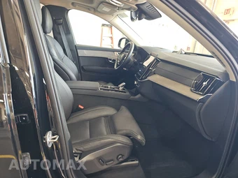 2025 Volvo XC90 Ultra 7-Passenger - miniatura 8