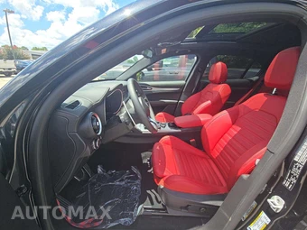 2026 Alfa Romeo Stelvio - miniatura 6