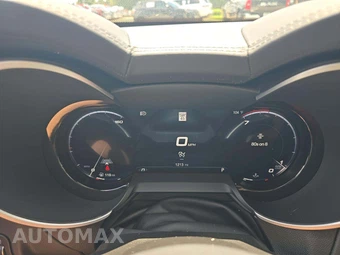 2026 Alfa Romeo Stelvio - miniatura 9