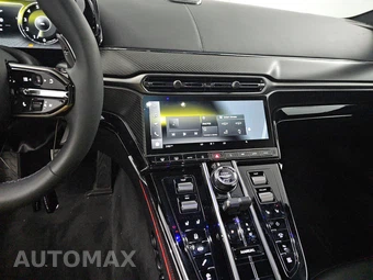 2026 Aston Martin Vantage S Coupe - miniatura 11