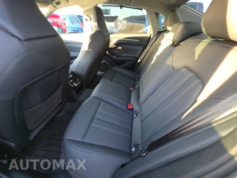 2026 Audi A6 Premium Plus Sedan – miniatura 13