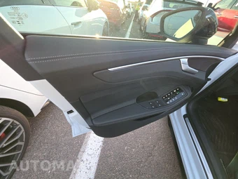 2026 Audi A6 Premium Plus Sedan – miniatura 9