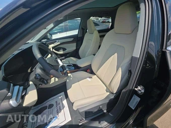 2026 Audi A6 Prestige Sedan - miniatura 6