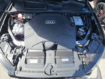 2026 Audi Q7 Premium Plus 55 TFSI - miniatura 16