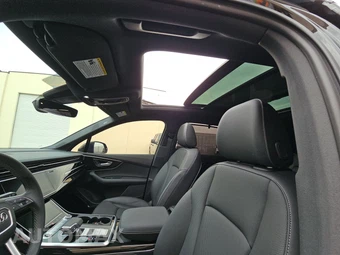 2026 Audi Q7 Premium Plus 55 TFSI - miniatura 15