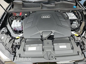 2026 Audi Q7 Premium Plus 55 TFSI - miniatura 17