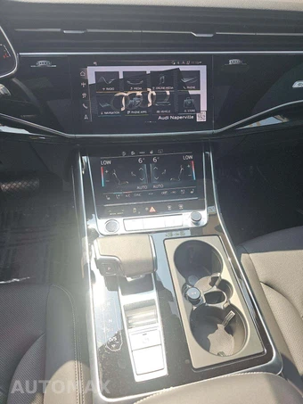 2026 Audi Q7 Premium Plus 55 TFSI - miniatura 10