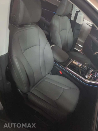 2026 Audi Q8 Premium Plus 55 TFSI - miniatura 18
