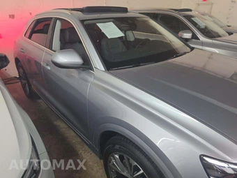 2026 Audi Q8 Premium Plus 55 TFSI - miniatura 4