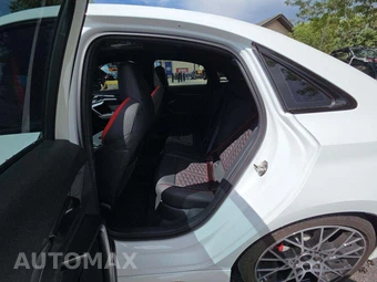 2026 Audi RS 3 – miniatura 10