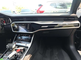 2026 Audi RS 6 Avant performance – miniatura 19