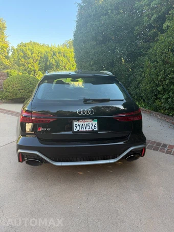 2026 Audi RS 6 Avant - miniatura 2