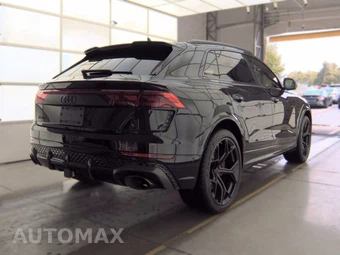 2026 Audi RS Q8 performance – miniatura 4