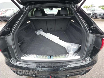 2026 Audi RS Q8 performance – miniatura 14