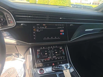 2026 Audi RS Q8 performance - miniatura 7