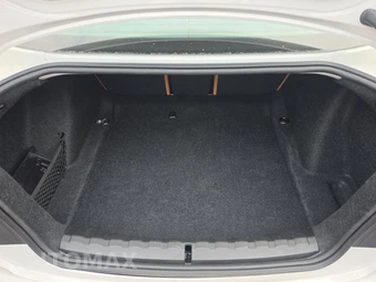 2026 BMW 2 Series Coupe 230i - miniatura 23