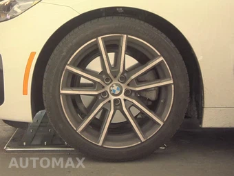 2026 BMW 2 Series Coupe 230i - miniatura 9