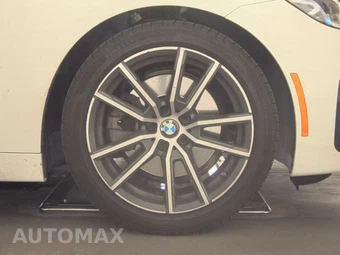 2026 BMW 2 Series Coupe 230i - miniatura 10