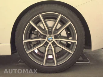 2026 BMW 2 Series Coupe 230i - miniatura 12