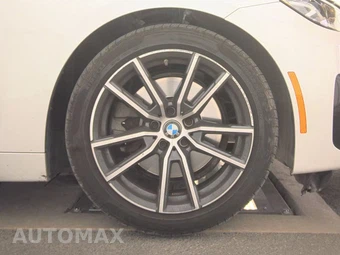 2026 BMW 2 Series Coupe 230i - miniatura 10