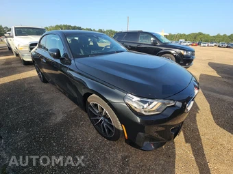 2026 BMW 2 Series Coupe 230i xDrive - miniatura 3