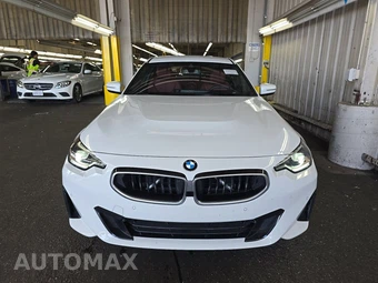 2026 BMW 2 Series Coupe 230i xDrive - miniatura 2