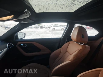 2026 BMW 2 Series Coupe 230i xDrive - miniatura 14
