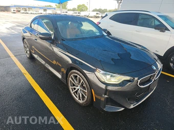 2026 BMW 2 Series Coupe 230i xDrive - miniatura 3