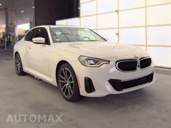 2026 BMW 2 Series Coupe 230i xDrive - miniatura 4