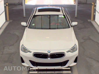 2026 BMW 2 Series Coupe 230i xDrive - miniatura 2
