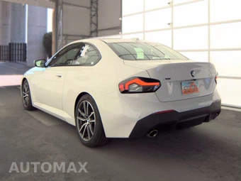 2026 BMW 2 Series Coupe 230i xDrive - miniatura 6