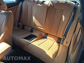 2026 BMW 2 Series Coupe 230i xDrive - miniatura 13