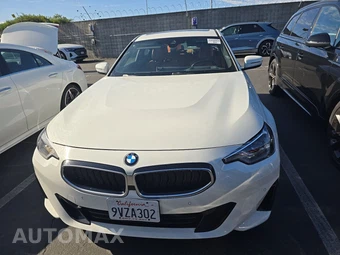 2026 BMW 2 Series Coupe 230i xDrive - miniatura 2