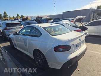 2026 BMW 2 Series Coupe 230i xDrive - miniatura 6