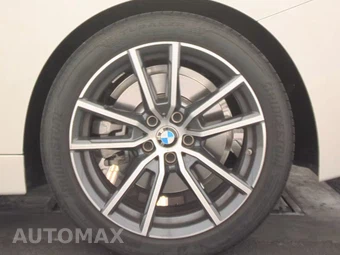 2026 BMW 2 Series Coupe 230i xDrive - miniatura 12