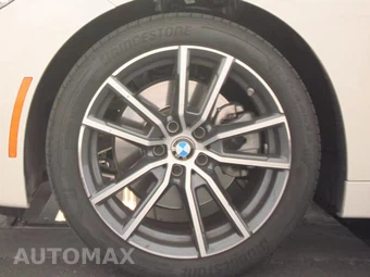2026 BMW 2 Series Coupe 230i xDrive - miniatura 9