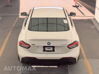 2026 BMW 2 Series Coupe 230i xDrive - miniatura 5
