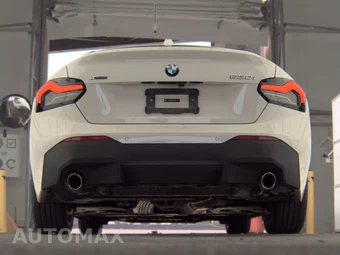 2026 BMW 2 Series Coupe 230i xDrive - miniatura 7